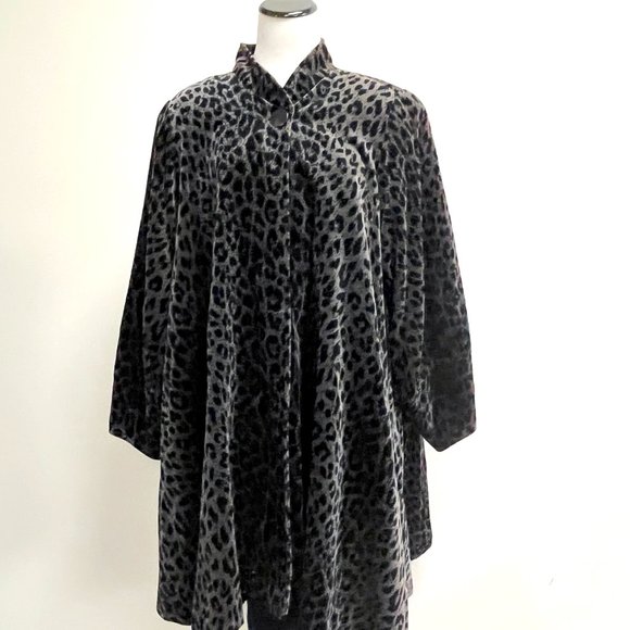J L deBall black leopard velvet raincoat swing jacket water resistant m l 80s